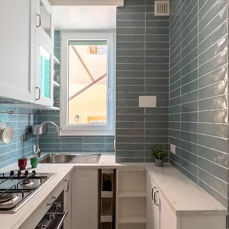 Stylish 3Br Between Vatican & City Center 아파트 *